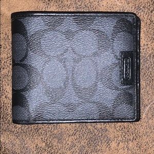 *NEW* Men’s Coach Wallet